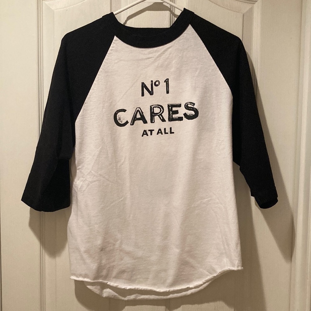 PacSun baseball tee size medium/large